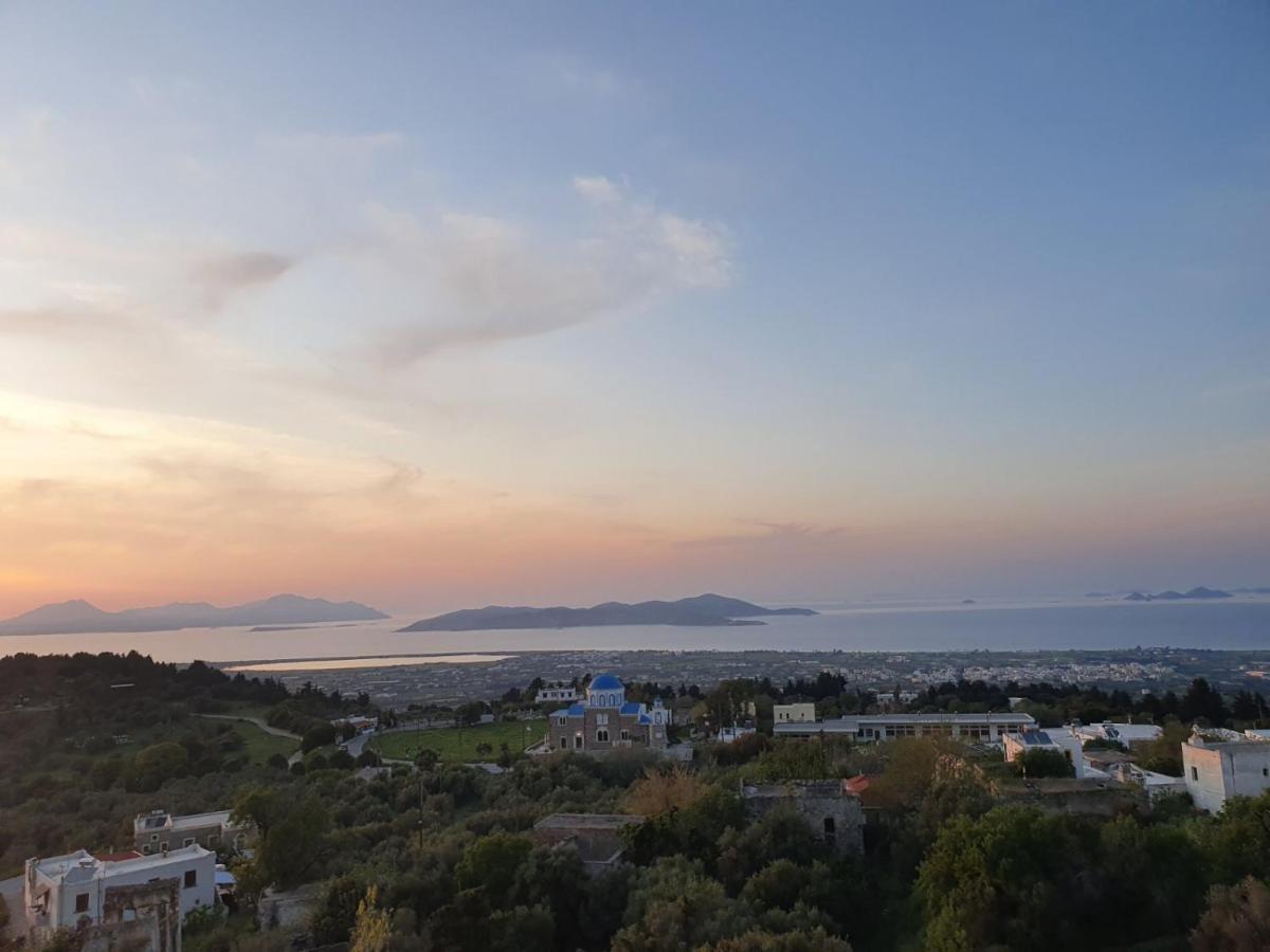 Anamnezia Luxury Suites (Adults Only) Agios Dimitrios  Exterior foto