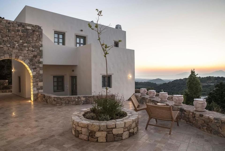 Anamnezia Luxury Suites (Adults Only) Agios Dimitrios  Exterior foto
